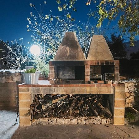 Trulli Country House Carla'S Secret Кастеллана-Гротте Екстер'єр фото
