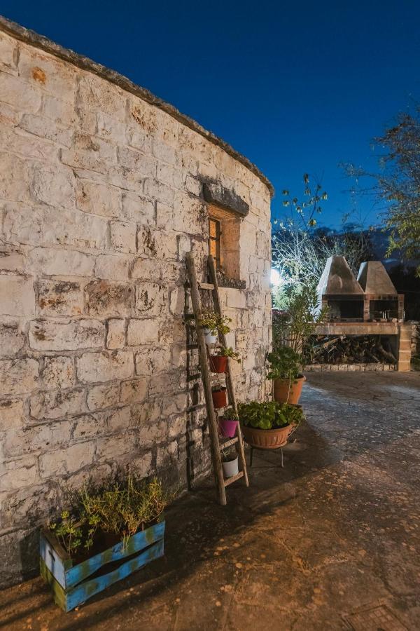 Trulli Country House Carla'S Secret Кастеллана-Гротте Екстер'єр фото