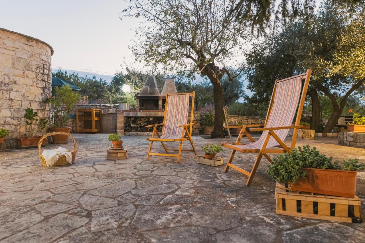 Trulli Country House Carla'S Secret Кастеллана-Гротте Екстер'єр фото